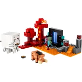 LEGO Minecraft 21255 Nether Geçidi Pususu (352 Parça) thumbnail 2