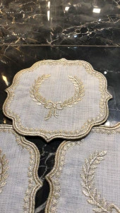 Arma Krem Gold  6lı Linen Keten Kahve Yanı Kokteyl Sunum Parti Peçetesi Nakış Işlemeli Sunumluk - 2