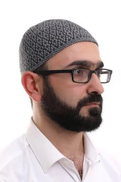 Açık Gri Kışlık Orlon Namaz Takkesi Baklava Desenli Takke thumbnail 2