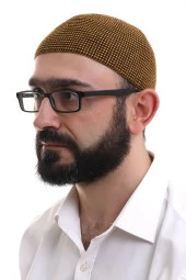 Hardal Kışlık Nokta Desenli Orlon Namaz Takkesi thumbnail 1