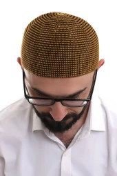 Hardal Kışlık Nokta Desenli Orlon Namaz Takkesi thumbnail 5