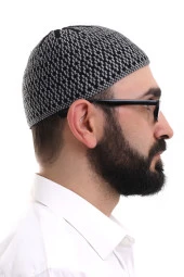 Gri Orlon Kışlık Namaz Takkesi Baklava Desenli Takke thumbnail 4