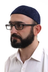 Lacivert Kışlık Sade Desenli Kadife Namaz Takkesi thumbnail 1