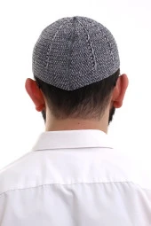 Füme Gri Kışlık Çift Renk Kadife Namaz Takkesi thumbnail 6