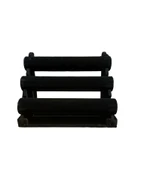 Üçlü Çıkmalı Siyah Bileklik ve Saat  Standı thumbnail 2