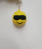 Gözlüklü Surat Emoji Amigurumi Organik Anahtarlık Oyuncak - 1
