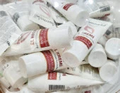 Dermokil 25 Ml Tüp Krem Classic El Kremi Kil ve Papatya 72 Adet Fanus Standlı Kil ve Papatya - 3