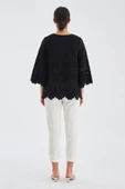 Peraluna HİROMİ BLOUSE %100 Pamuk V Yaka 3/4 Çan Kol Yazlık Kadın Bluz - Siyah - 6