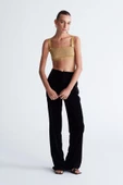 Styleboom X Peraluna DORIS BRALET Düğme Detaylı Askılı Simli Kadın Triko Bralet - Altın - 1