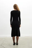 Styleboom X Peraluna DORSET DRESS Toka Detaylı Ribana Örgü Midi Kadın Triko Elbise - Siyah thumbnail 6