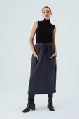 Peraluna NORA SKİRT Rahat Kesim Beli Lastikli Bilek Hizası Cepli Kadın Triko Etek - Antrasit thumbnail 1