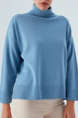 Peraluna Balıkçı Yaka Boğazlı Bol Kesim Kadın Triko Kazak - Mavi - 4