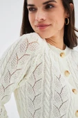 Peraluna ELLA CARDIGAN Ajur Detaylı Yazlık Düğmeli Kadın Triko Hırka - Ekru thumbnail 4