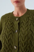 Peraluna MAY CARDIGAN Saç Örgülü Düğmeli Bol Kesim Kadın Triko Hırka - Yeşil thumbnail 4