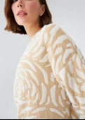 Peraluna Gül Desenli Jakarlı Bol Kesim Kadın Triko Tunik - Bej/Krem thumbnail 4