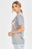 Peraluna Tek Cepli Düz Kesim Uzun Kadın T-Shirt - Açık Gri Melanj - 5
