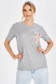 Peraluna Tek Cepli Düz Kesim Uzun Kadın T-Shirt - Açık Gri Melanj - 2