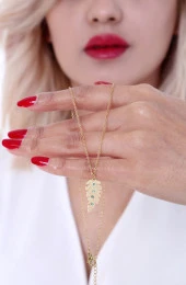 Kadın Altın Kaplama Simli Yaprak Çelik Kolye Gold thumbnail 5