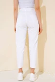 Dar Paça Yırtık Pantolon Beyaz thumbnail 3