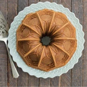 Nordicware 88637 Kubbeli Katedral Bundt Kek Kalıbı - 4