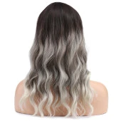 Dalgalı Kısa Perçemli Fiber Sentetik Peruk - Ombre ve Röfleli thumbnail 4