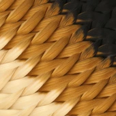 Afrika Örgüsü Ve Rasta İçin Sentetik Ombreli Saç - Siyah / Karamel / Platin thumbnail 2