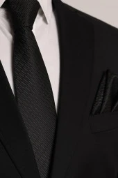 Esgue Hand Made Kravat Mendil Gümüş Rengi Kravat İğnesi Kutulu Hediye Seti thumbnail 2