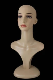 Prodiva Makyajlı Peruk Mankeni - 1