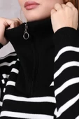 Kadın Kamyoncu Yaka Oversize Çizgili Fermuarlı Uzun Triko Kazak Siyah thumbnail 7