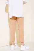Kemerli Kopçalı Kumaş Pantolon Latte thumbnail 3