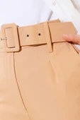 Kemerli Kopçalı Kumaş Pantolon Latte thumbnail 4