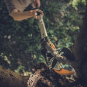 Fiskars Upx86 115012 Teleskopik Yüksek Dal Budama Makası - 2