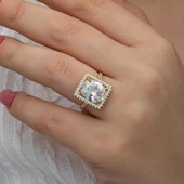 Büyük Zirkon Taşlı Altın Kaplama Gümüş Tektaş Yüzük - 1