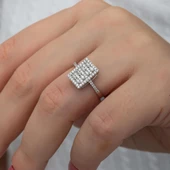 Dik Dikdörtgen Zirkon Taşlı Zincir Motifli Gümüş Tektaş Yüzük thumbnail 1