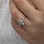 Dik Kare Baget Taşlı Gümüş Yüzük thumbnail 4