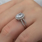 Oval Yeni Tasarım Gümüş Tektaş Yüzük thumbnail 3