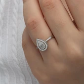 Damla Desenli Baget Taşlı Gümüş Tektaş Yüzük thumbnail 2