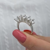 Kraliçe Taçı Gümüş Beştaş Yüzük thumbnail 1