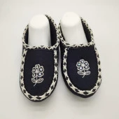 Örme Dikişli Çiçek Desenli Kadın Patik Siyah renk - 3