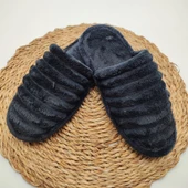 Çizgili Model Pofuduk Kadın Terlik Siyah Renk - 5