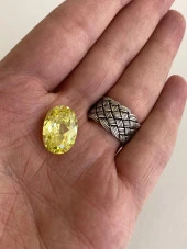 Faset Kesim Sarı Safir Taşı 23,4 Karat - 2