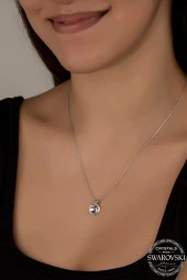 Swarovski Crystal Kadın 8 mm Çerveli Gümüş Kolye - 1