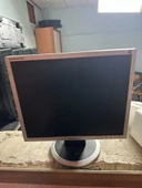 Samsung 740N 17 İnç Lcd-Monitor 1280-1024 YENİLEMİŞ 2.EL ÜRÜN thumbnail 1