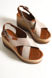 Vandes Ten Rengi Hakiki Deri Ayakkabı Dolgu Topuklu Günlük Sandalet - 4