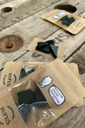 Koyu Yeşil Granül Mum Boyası 10 gram thumbnail 6