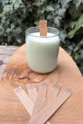 Ahşap Düz Model 15mm en x 100mm boy x 0,5mm kalınlık ONLY GOOD VİBES YAZI DESENLİ Mum Fitili + Sehpa ( 10 Adet ) thumbnail 2