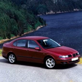 Seat Toledo 1999-2004 Kapı İçi Eşik Uyarı Lambası Özel Duylu 1J0947411E - 2