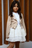 Kız Çocuk Broşlu Ceket ve Şifon Balon Krem Etekli Takım thumbnail 6