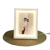 T.Concept Led Işıklı Fotoğraf Çerçevesi Beyaz 18*23 thumbnail 2