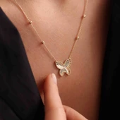 Altın Kelebek Kolye Dorikalı thumbnail 3